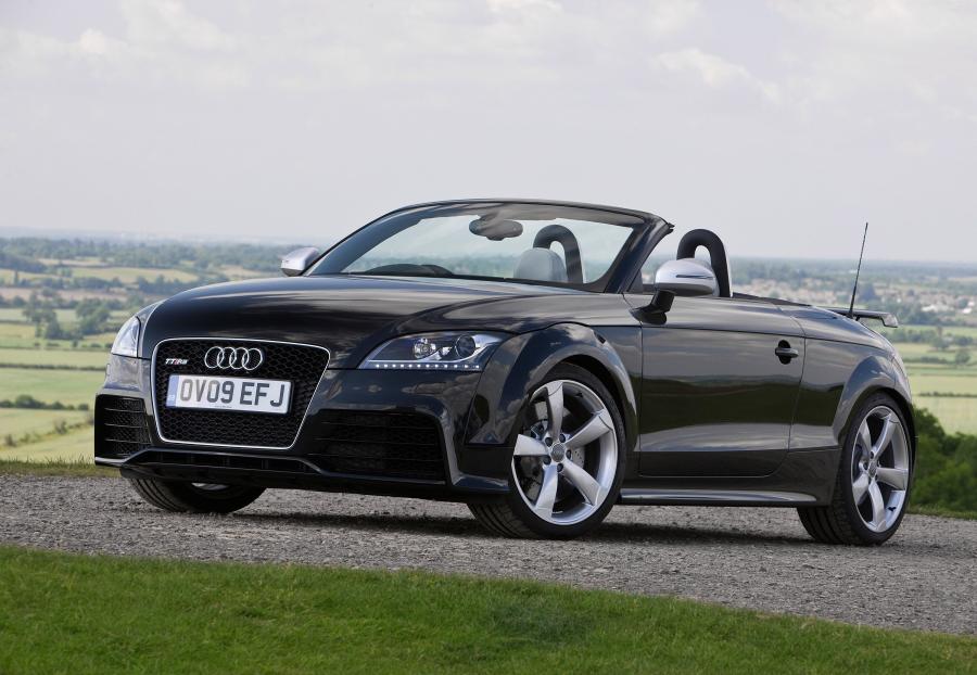  Audi TT RS Roadster (8J) 2009 года  (UK) (фото 21 из 23)